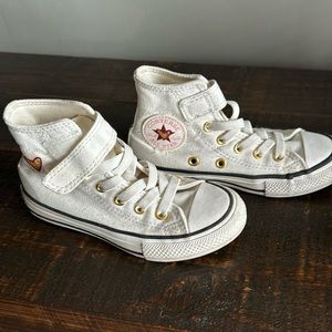 Converse size 11 youth beige(cream) in color